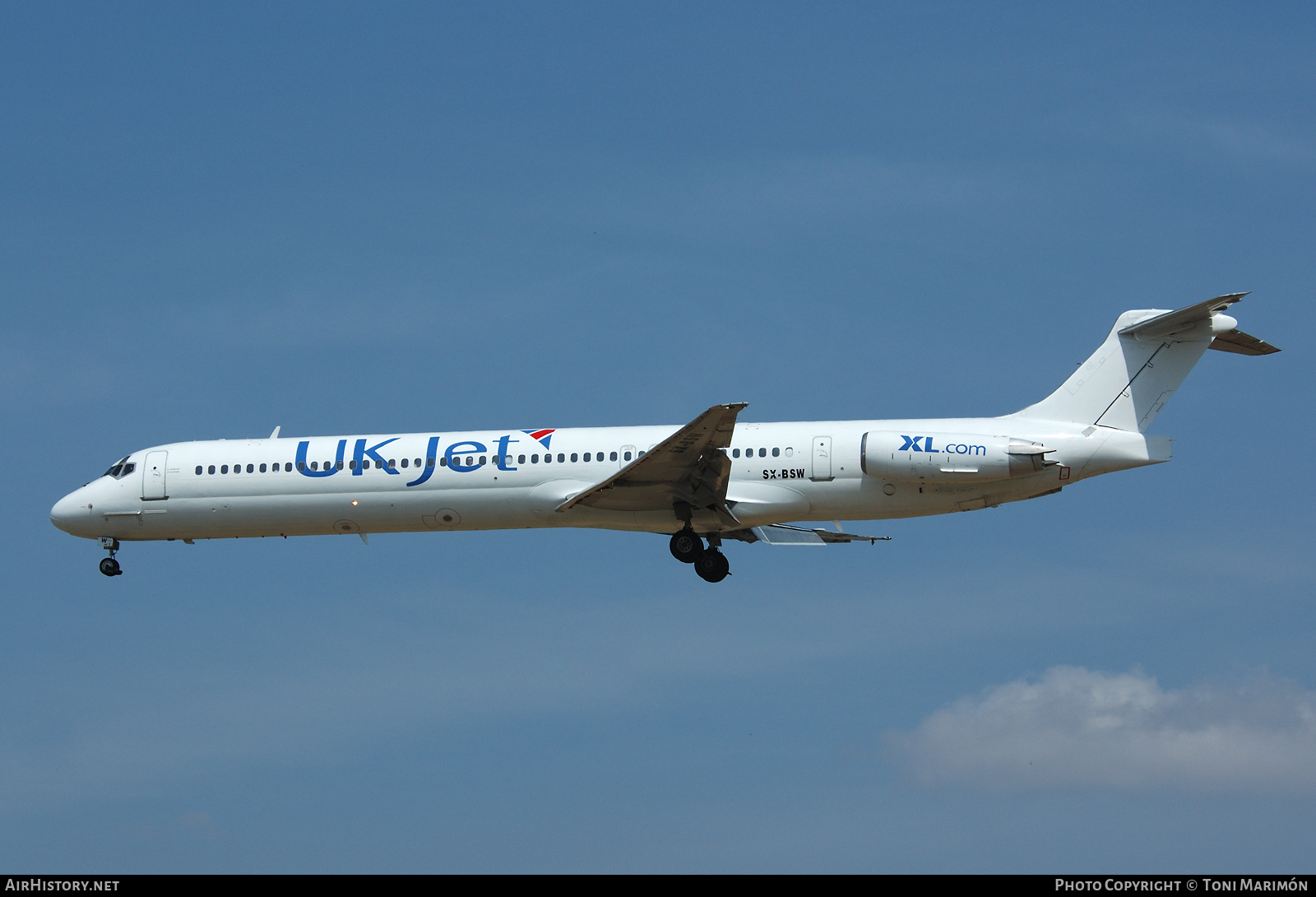 Aircraft Photo of SX-BSW | McDonnell Douglas MD-83 (DC-9-83) | UK Jet | AirHistory.net #73826
