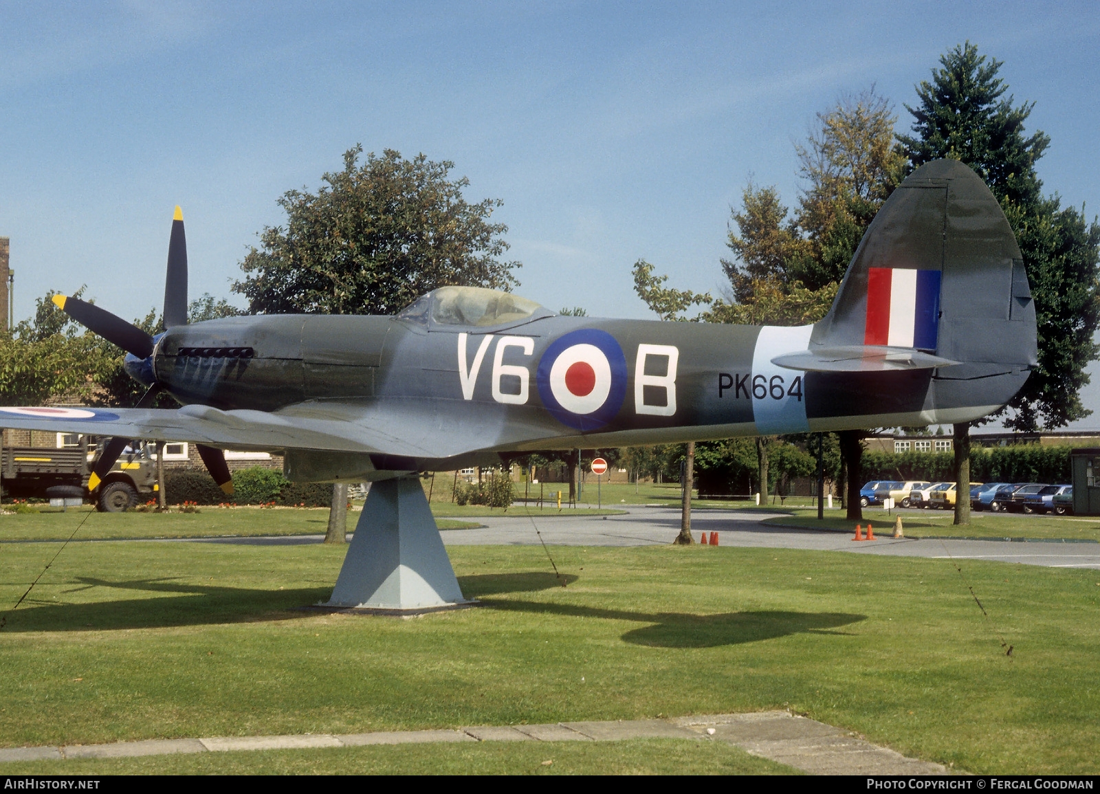 Aircraft Photo of PK664 | Supermarine 356 Spitfire F22 | UK - Air Force | AirHistory.net #73862