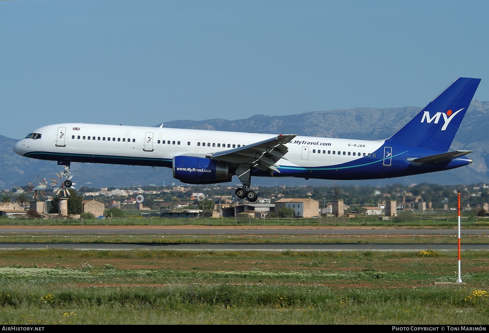 Aircraft Photo of G-RJGR | Boeing 757-225 | MyTravel Airways | AirHistory.net #73898
