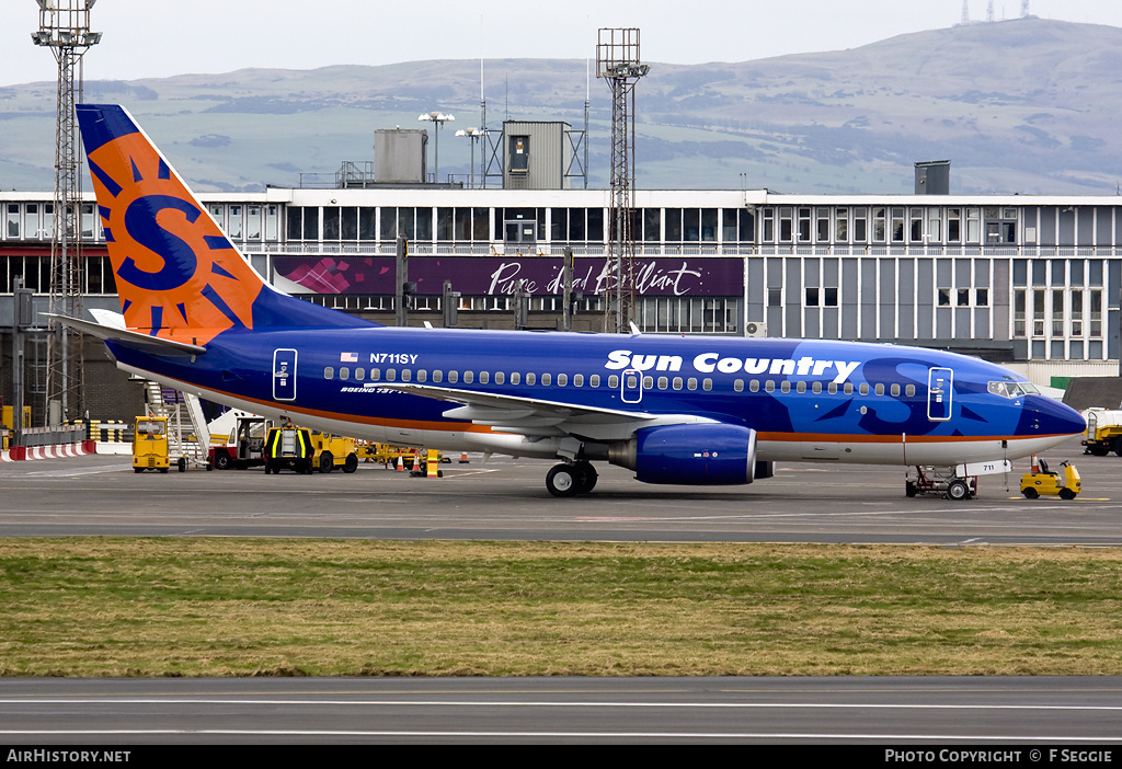 Aircraft Photo of N711SY | Boeing 737-73V | Sun Country Airlines | AirHistory.net #73940