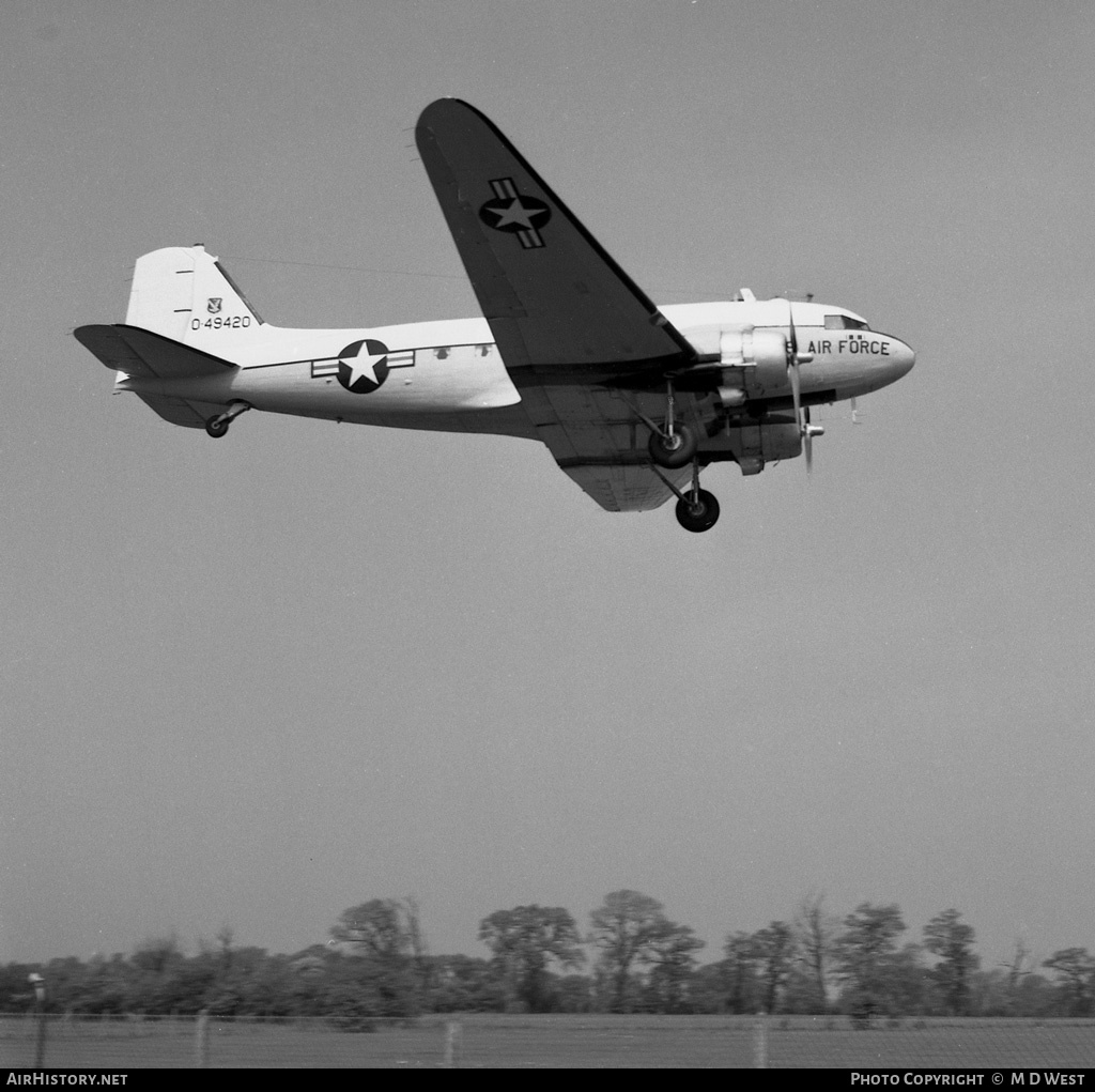 Aircraft Photo of 43-49420 / 0-49420 | Douglas VC-47D Skytrain | USA - Air Force | AirHistory.net #74016