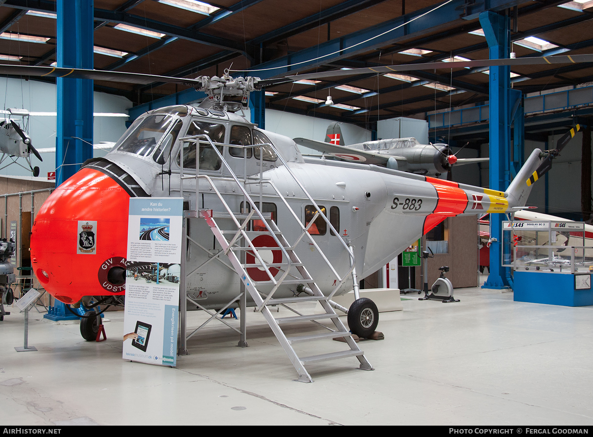 Aircraft Photo of S-883 | Sikorsky S-55C | Denmark - Air Force | AirHistory.net #74018