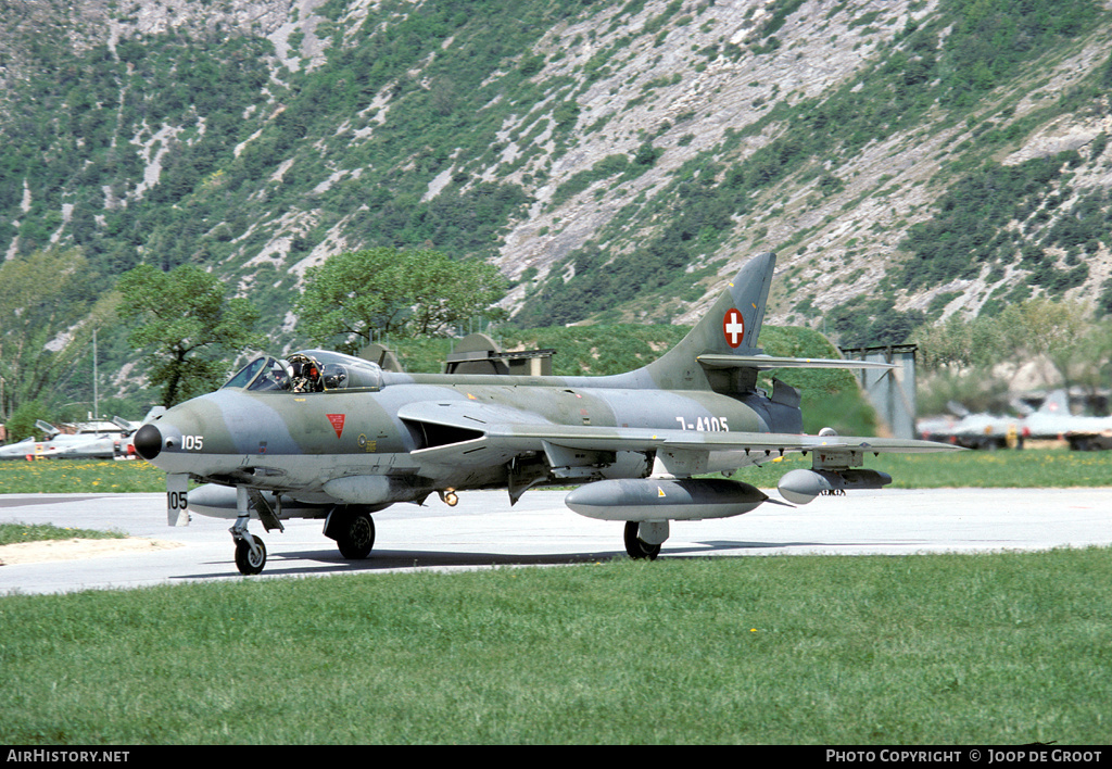 Aircraft Photo of J-4105 | Hawker Hunter F58A | Switzerland - Air Force | AirHistory.net #74053