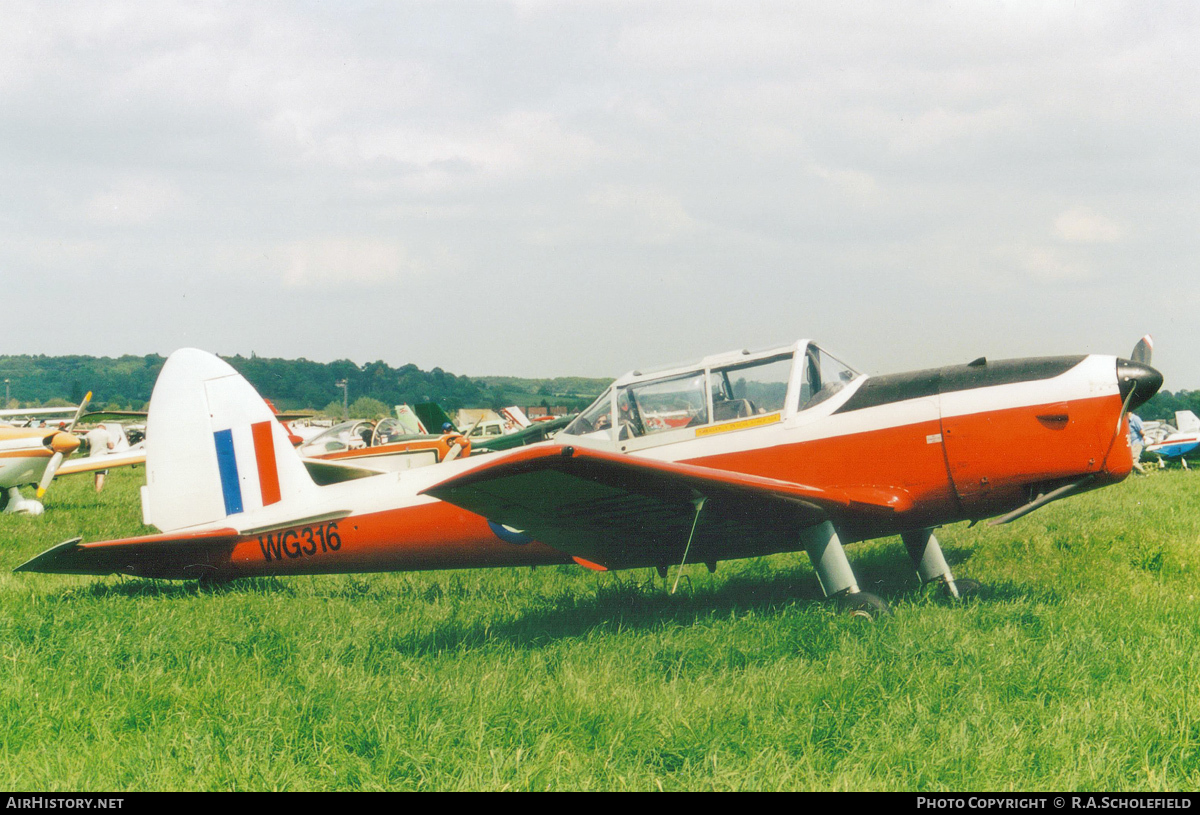 Aircraft Photo of G-BCAH / WG316 | De Havilland DHC-1 Chipmunk 22 | UK - Air Force | AirHistory.net #74131