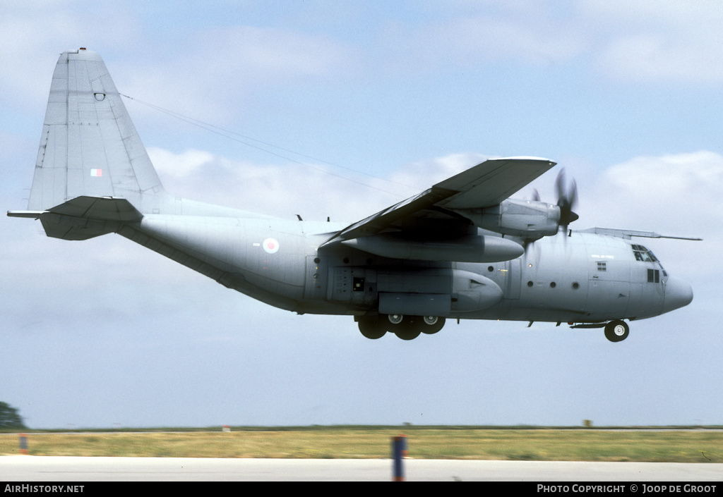 Aircraft Photo of XV211 | Lockheed C-130K Hercules C1 (L-382) | UK - Air Force | AirHistory.net #74230