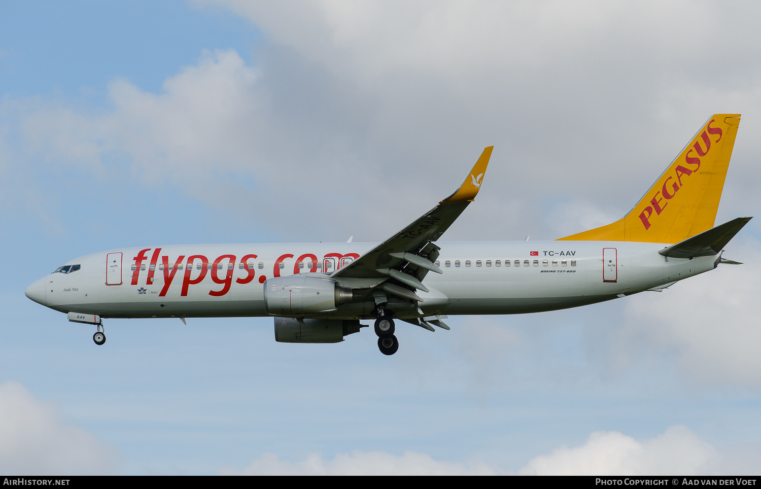 Aircraft Photo of TC-AAV | Boeing 737-82R | Pegasus Airlines | AirHistory.net #74293