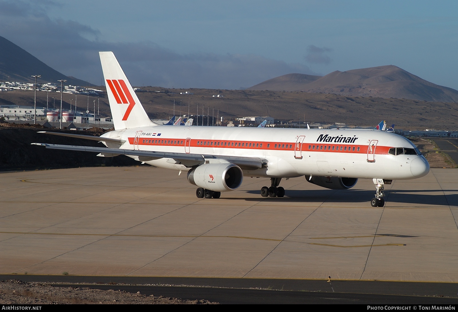 Aircraft Photo of PH-AHI | Boeing 757-27B | Martinair | AirHistory.net #74340