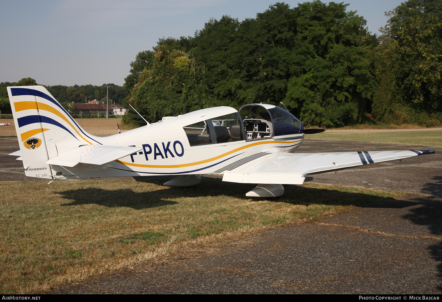 Aircraft Photo of F-PAKO | Oceanair TC-180 | AirHistory.net #74374