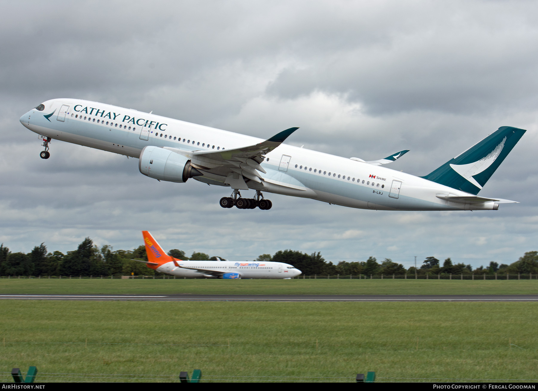 Aircraft Photo of B-LRJ | Airbus A350-941 | Cathay Pacific Airways | AirHistory.net #74380