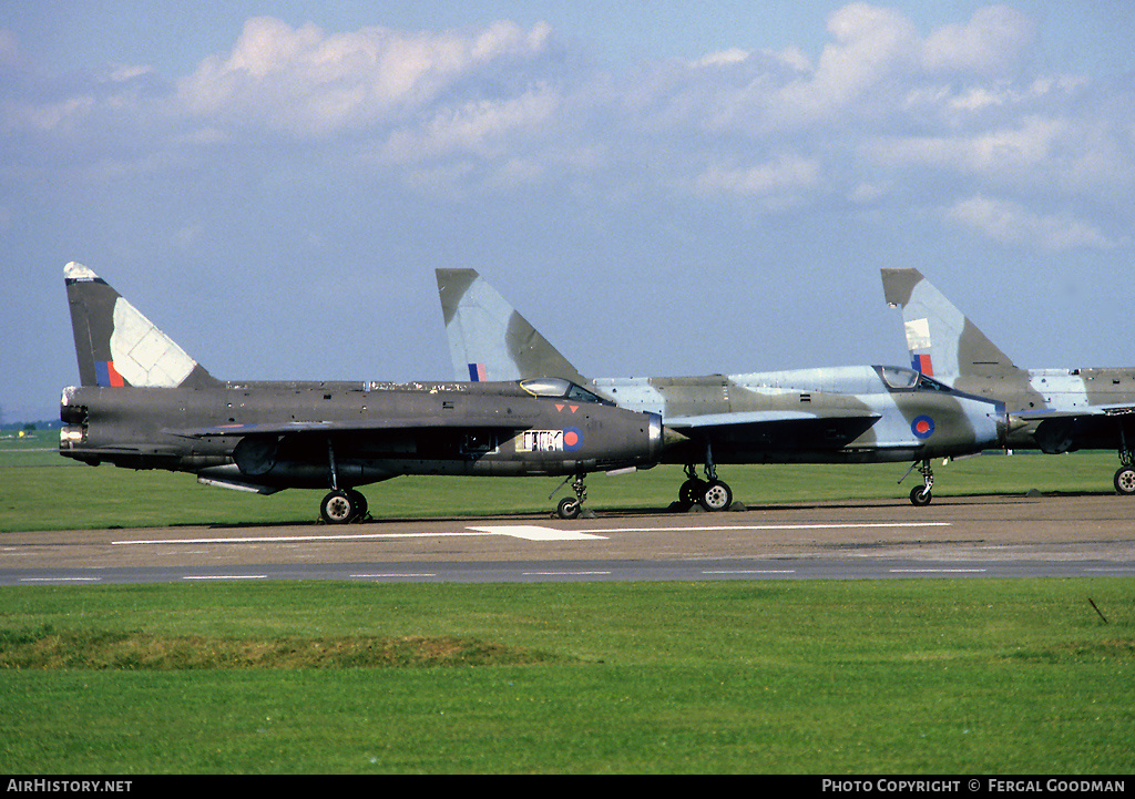 Aircraft Photo of XM18* | English Electric Lightning F1A | UK - Air Force | AirHistory.net #74533