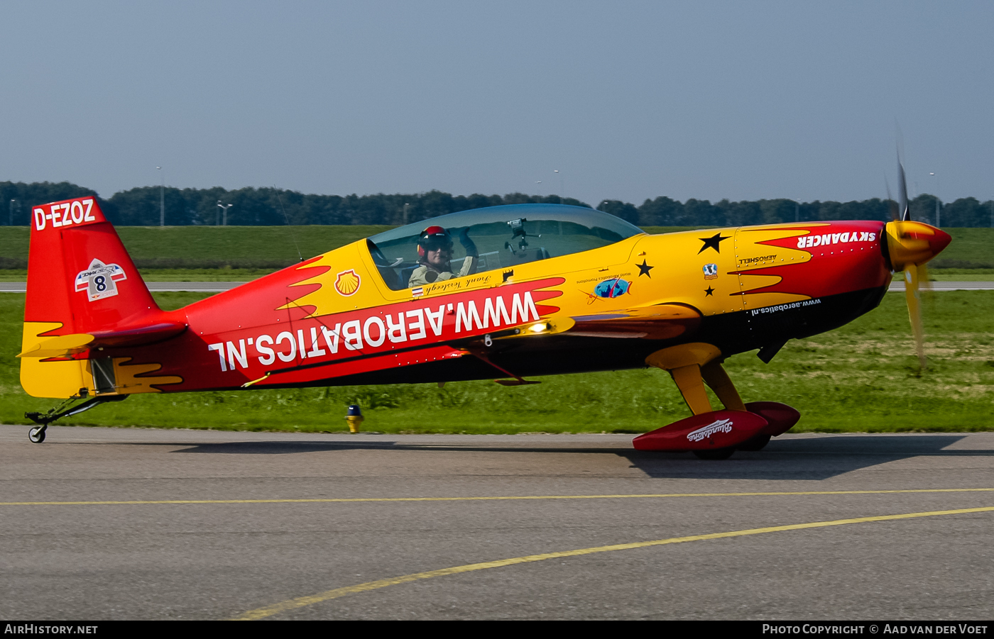 Aircraft Photo of D-EZOZ | Extra EA-300L | AirHistory.net #74621