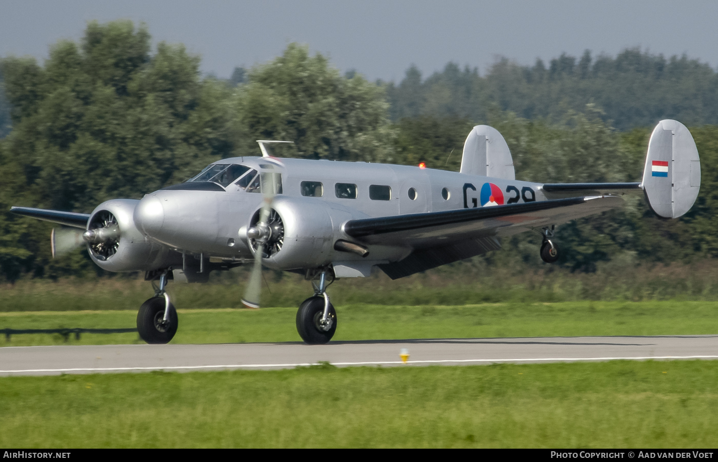 Aircraft Photo of PH-KHV / G-29 | Beech Expeditor 3NM | Koninklijke Luchtmacht Historische Vlucht | Netherlands - Air Force | AirHistory.net #74637