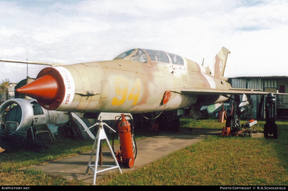 Aircraft Photo of 94 yellow | Mikoyan-Gurevich MiG-21UM | Soviet Union - Air Force | AirHistory.net #74731