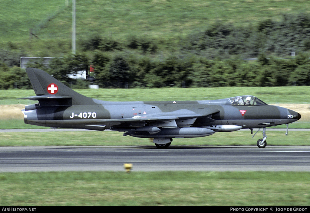 Aircraft Photo of J-4070 | Hawker Hunter F58 | Switzerland - Air Force | AirHistory.net #74794