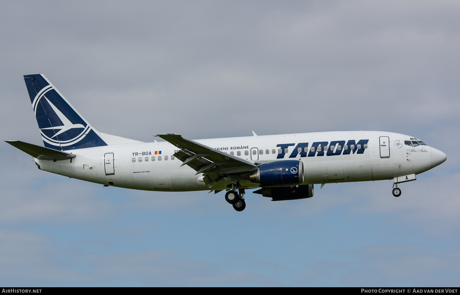 Aircraft Photo of YR-BGA | Boeing 737-38J | TAROM - Transporturile Aeriene Române | AirHistory.net #74814