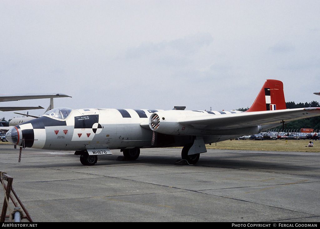 Aircraft Photo of WH876 | English Electric Canberra D14 | UK - Air Force | AirHistory.net #74843