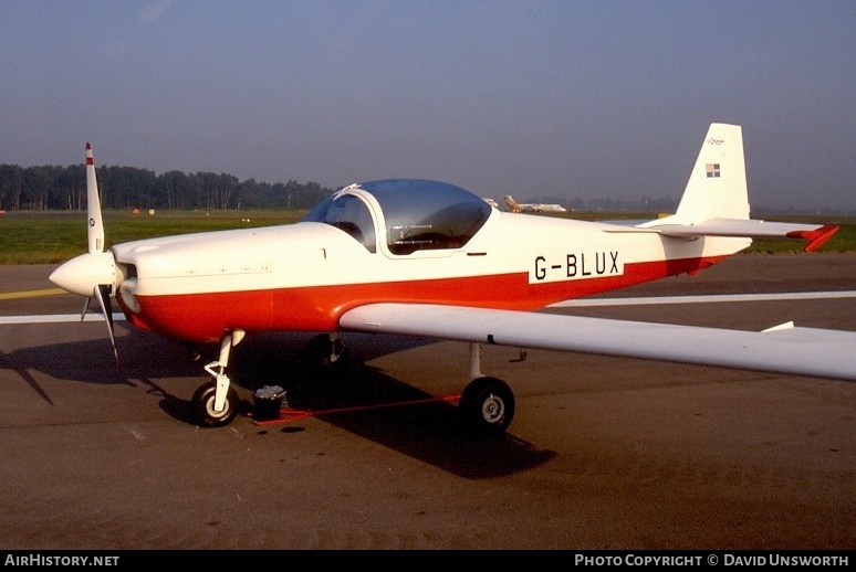 Aircraft Photo of G-BLUX | Slingsby T-67M-200 Firefly | Slingsby Aviation | AirHistory.net #74915