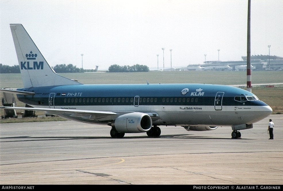Aircraft Photo of PH-BTE | Boeing 737-306 | KLM - Royal Dutch Airlines | AirHistory.net #74937