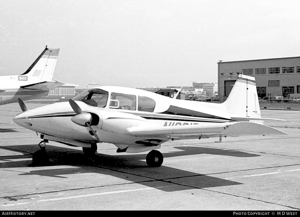 Aircraft Photo of N1231P | Piper PA-23 Apache/Seguin Geronimo | AirHistory.net #75004