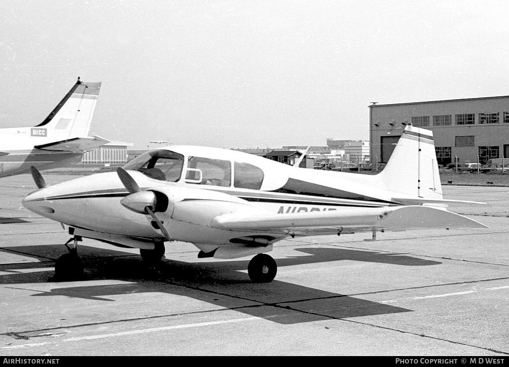 Aircraft Photo of N1231P | Piper PA-23 Apache/Seguin Geronimo | AirHistory.net #75004