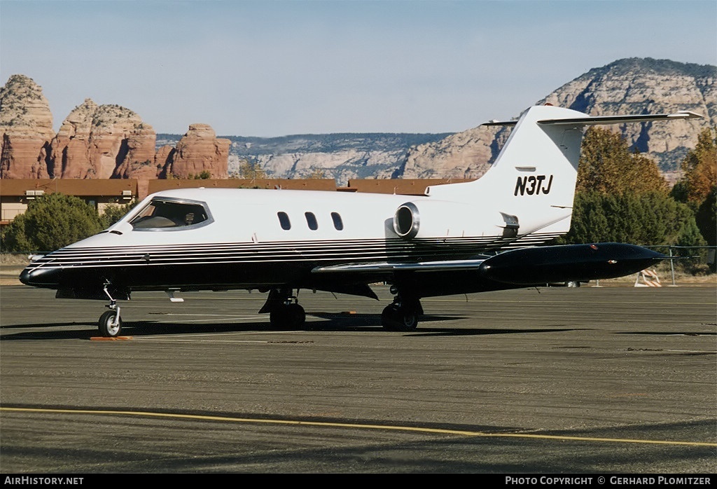 Aircraft Photo of N3TJ | Gates Learjet 24D | AirHistory.net #75140