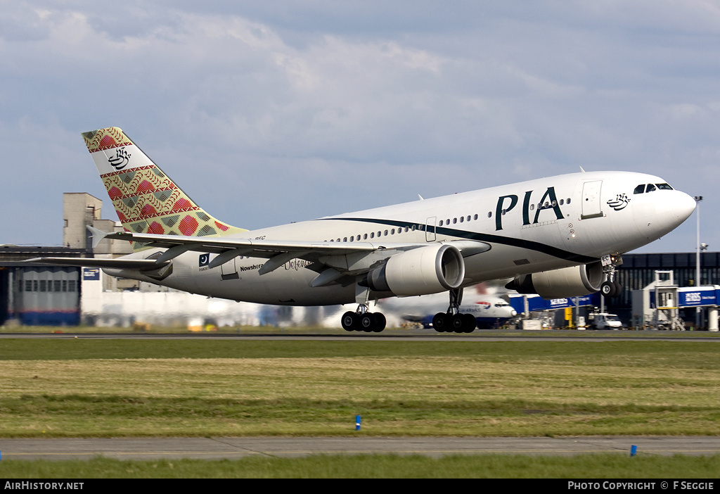 Aircraft Photo of AP-BEC | Airbus A310-308 | Pakistan International Airlines - PIA | AirHistory.net #75173