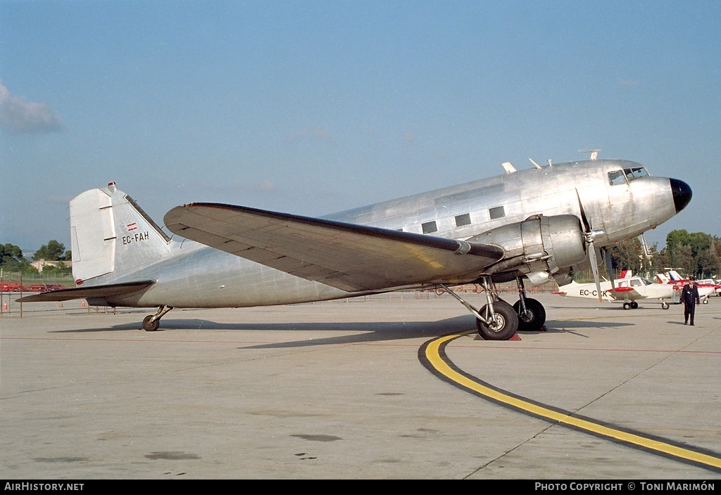 Aircraft Photo of EC-FAH | Douglas DC-3(C) | Tadair | AirHistory.net #75242