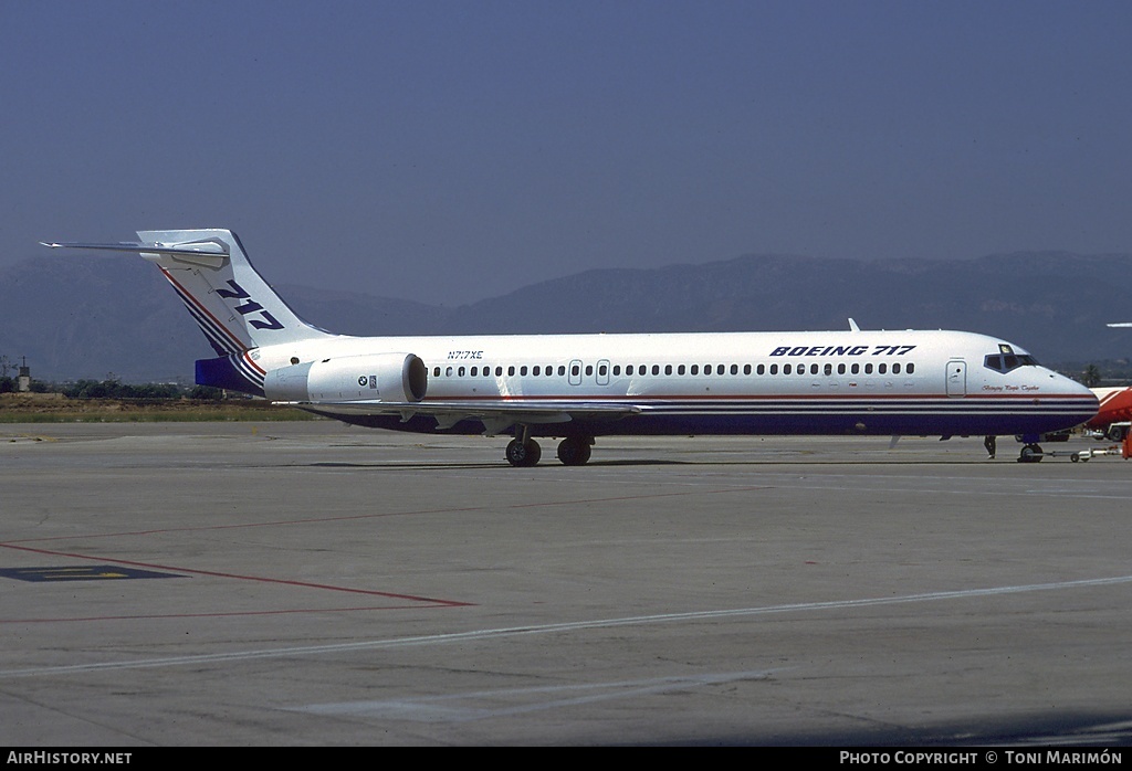 Aircraft Photo of N717XE | Boeing 717-2BD | Boeing | AirHistory.net #75280