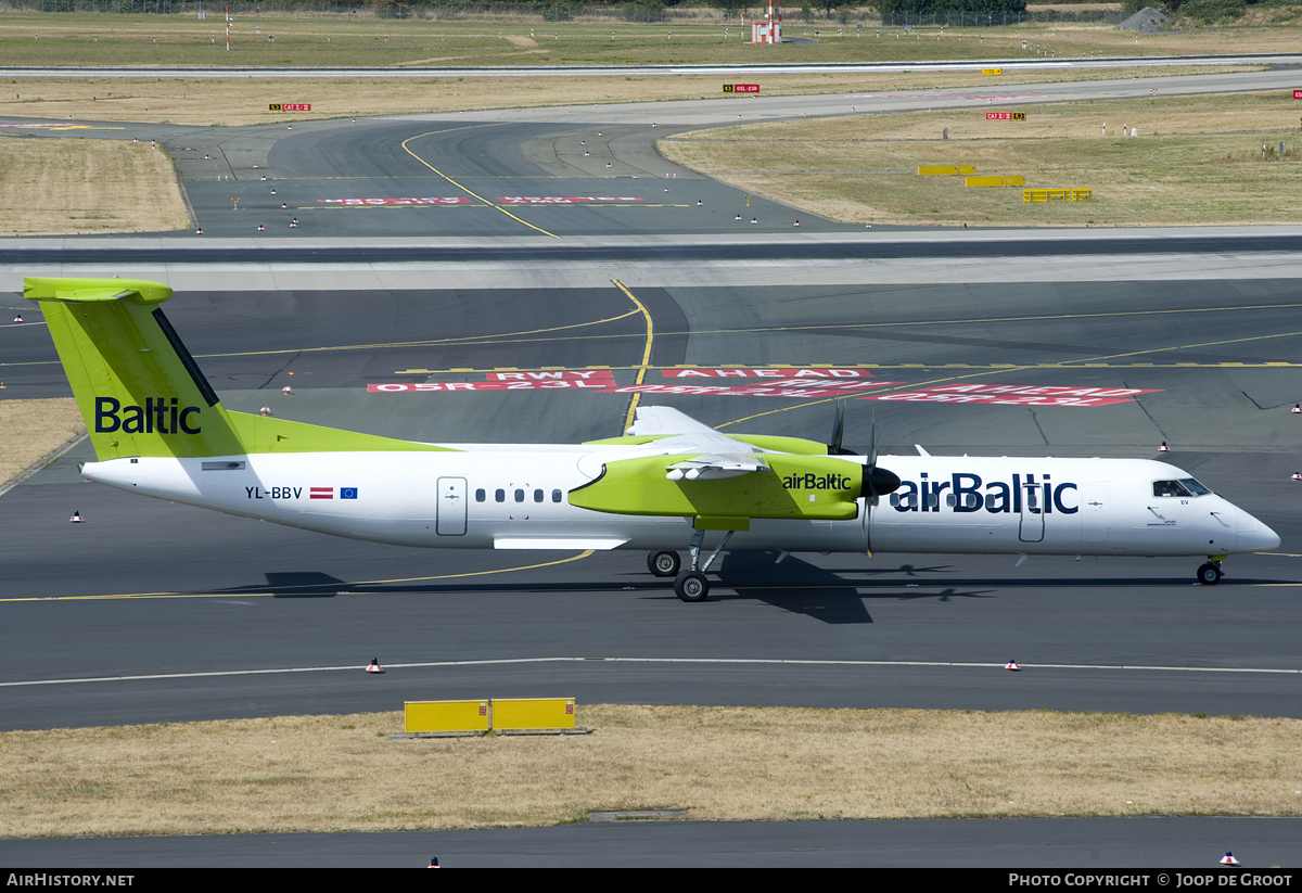Aircraft Photo of YL-BBV | Bombardier DHC-8-402 Dash 8 | AirBaltic | AirHistory.net #75332