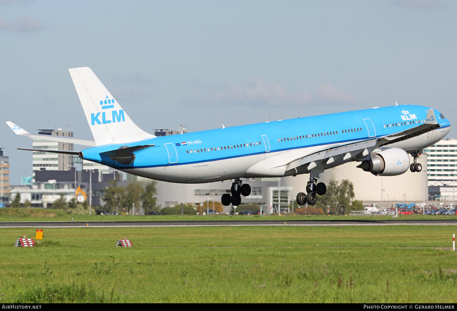 Aircraft Photo of PH-AKD | Airbus A330-303 | KLM - Royal Dutch Airlines | AirHistory.net #75371