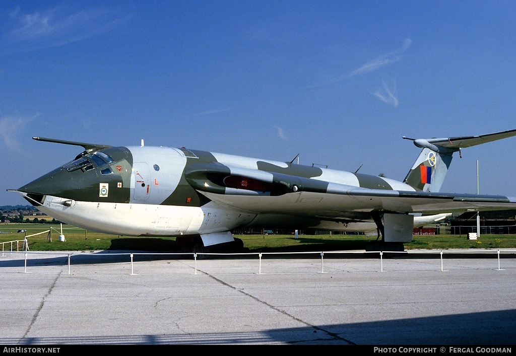 Aircraft Photo of XH592 | Handley Page HP-80 Victor B1A | UK - Air Force | AirHistory.net #75403