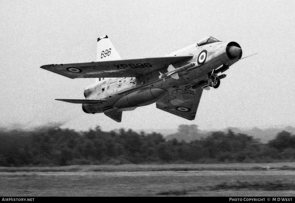 Aircraft Photo of XP696 | English Electric Lightning F3 | UK - Air Force | AirHistory.net #75474