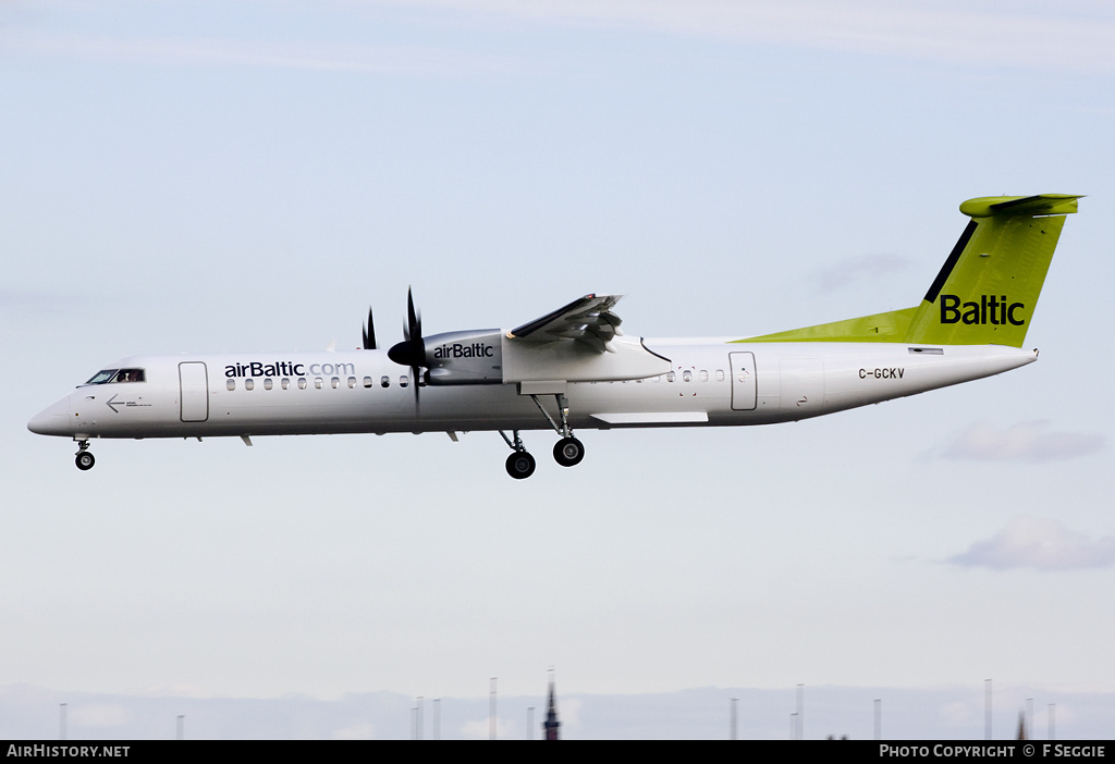 Aircraft Photo of C-GCKV | Bombardier DHC-8-402 Dash 8 | AirBaltic | AirHistory.net #75514