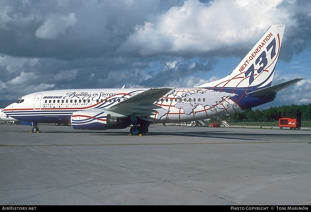 Aircraft Photo of N1791B | Boeing 737-75B | Boeing | AirHistory.net #75579