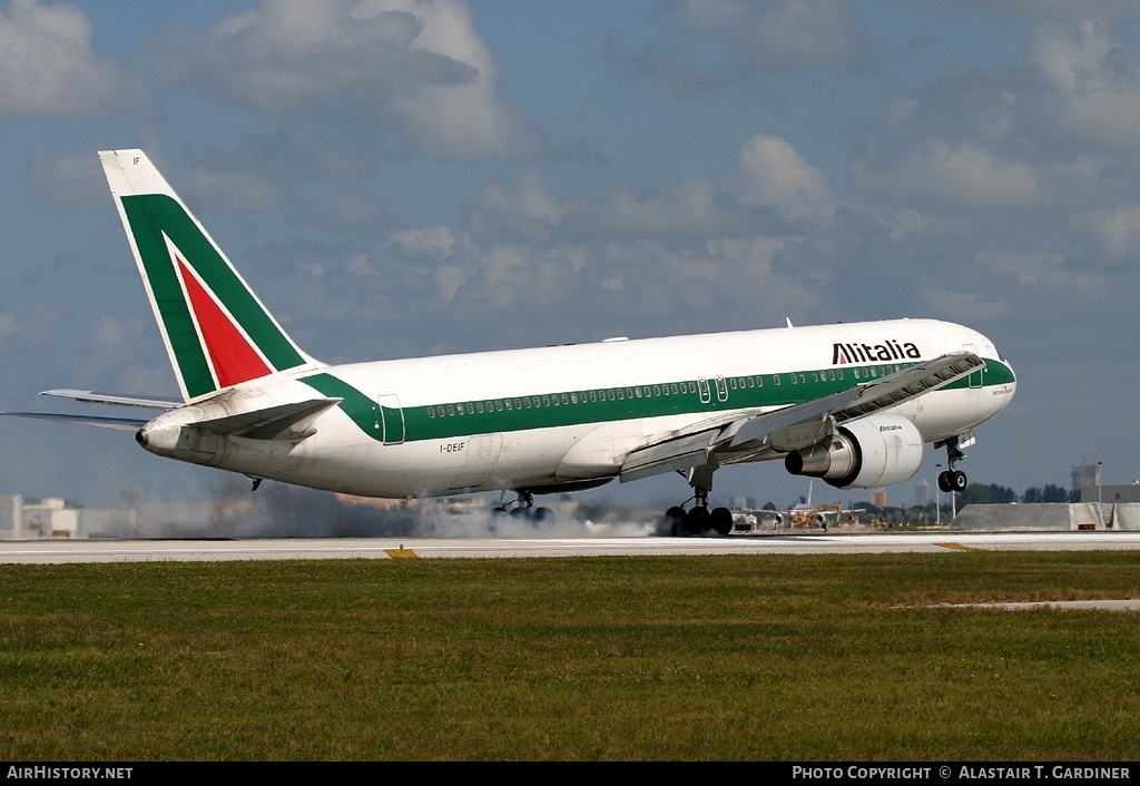 Aircraft Photo of I-DEIF | Boeing 767-33A/ER | Alitalia | AirHistory.net #75645