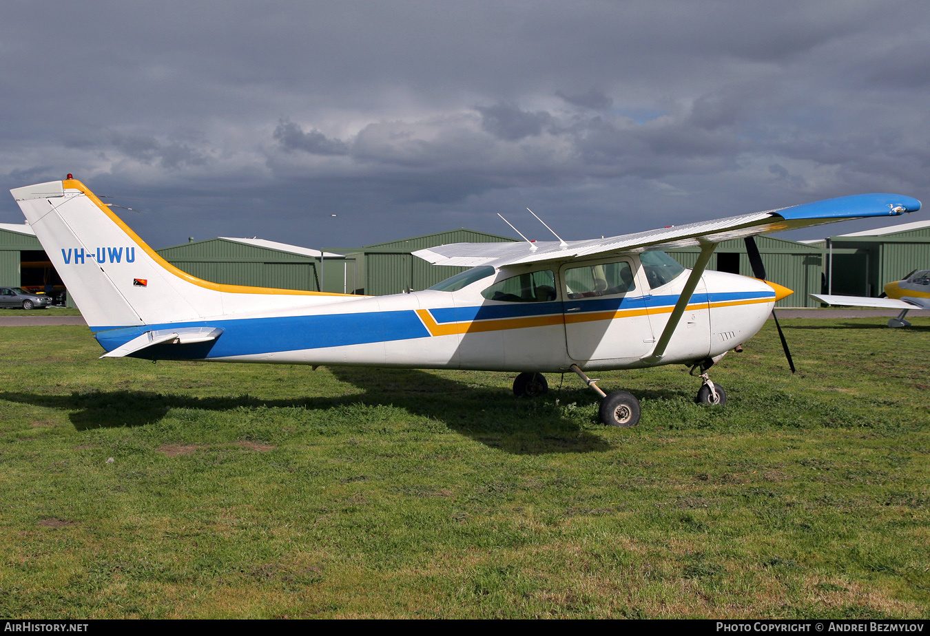Aircraft Photo of VH-UWU | Cessna 182P Skylane | AirHistory.net #75679