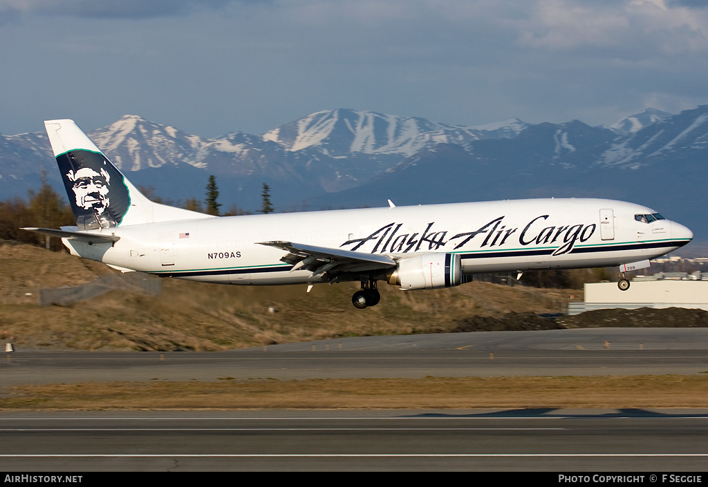 Aircraft Photo of N709AS | Boeing 737-490(SF) | Alaska Air Cargo | AirHistory.net #75708