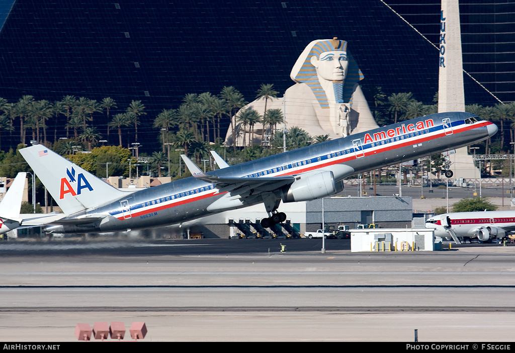 Aircraft Photo of N663AM | Boeing 757-223 | American Airlines | AirHistory.net #75806