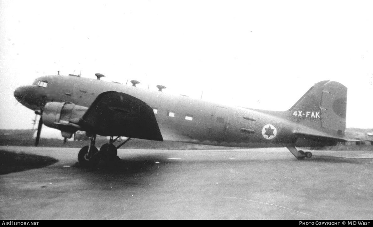 Aircraft Photo of 30 / 4X-FAK | Douglas C-47B Skytrain | Israel - Air Force | AirHistory.net #75841