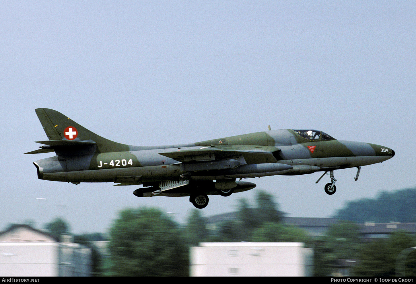 Aircraft Photo of J-4204 | Hawker Hunter T68 | Switzerland - Air Force | AirHistory.net #75953