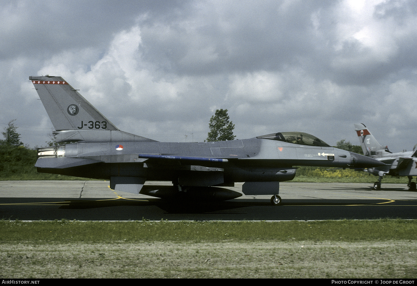 Aircraft Photo of J-363 | General Dynamics F-16A Fighting Falcon | Netherlands - Air Force | AirHistory.net #75959