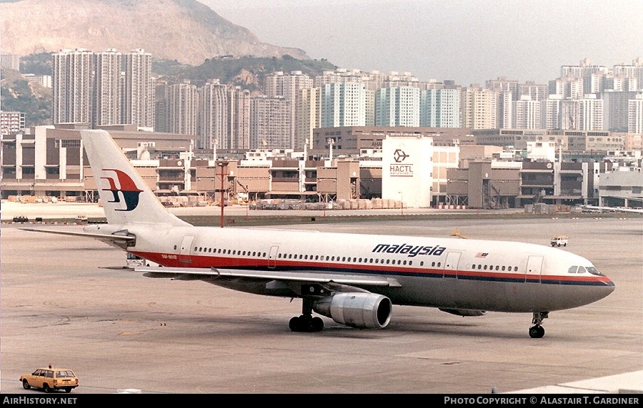 Aircraft Photo of 9M-MHB | Airbus A300B4-203 | Malaysia Airlines | AirHistory.net #76014
