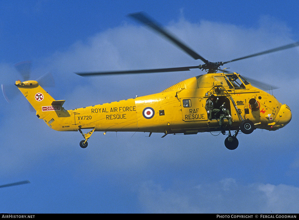 Aircraft Photo of XV720 | Westland WS-58 Wessex HC.2 | UK - Air Force | AirHistory.net #76184