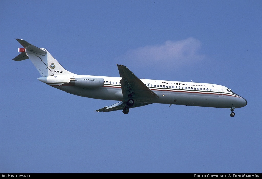 Aircraft Photo of KAF321 | McDonnell Douglas DC-9-32CF | Kuwait - Air Force | AirHistory.net #76204