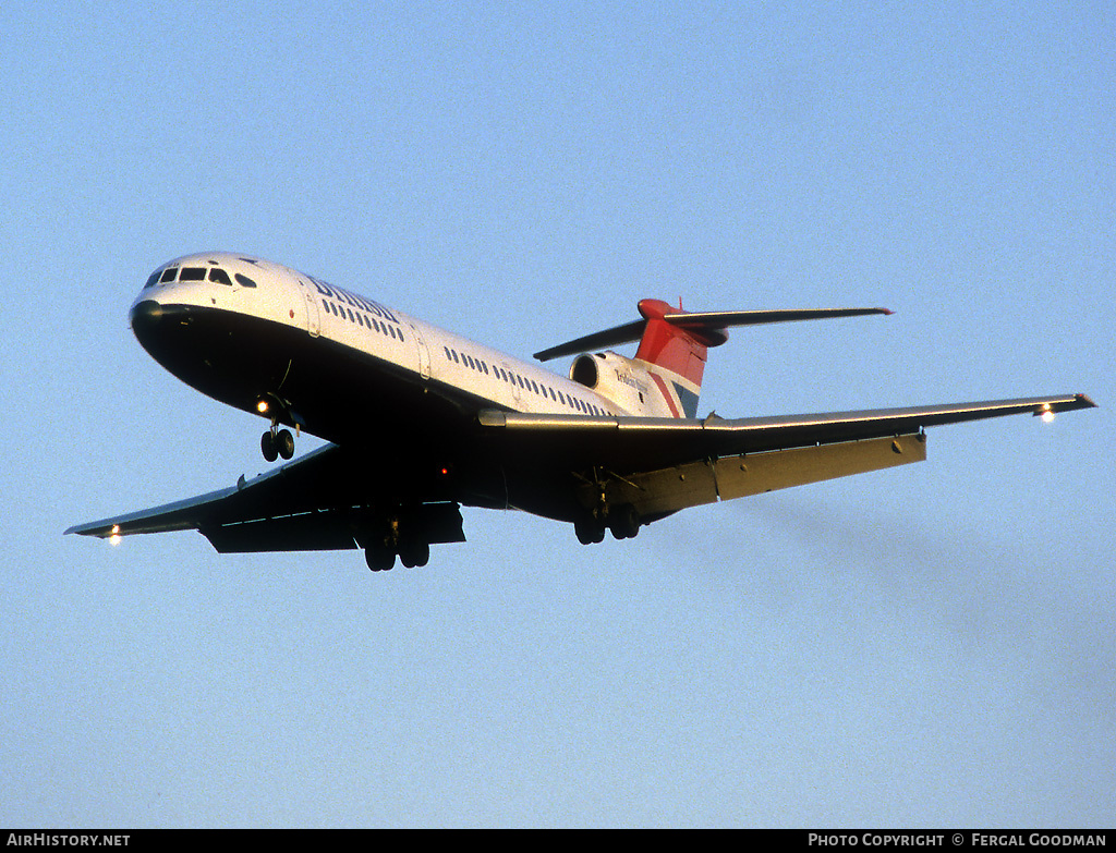 Aircraft Photo of G-AWZD | Hawker Siddeley HS-121 Trident 3B | British Airways | AirHistory.net #76299