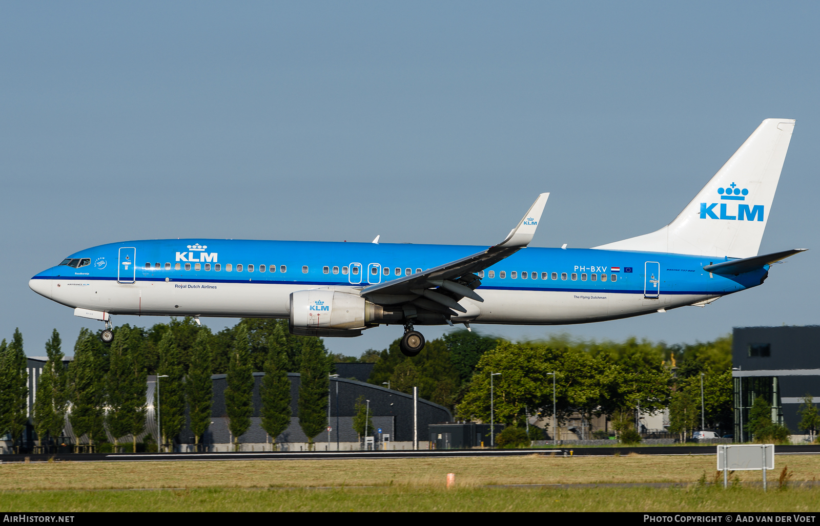 Aircraft Photo of PH-BXV | Boeing 737-8K2 | KLM - Royal Dutch Airlines | AirHistory.net #76333