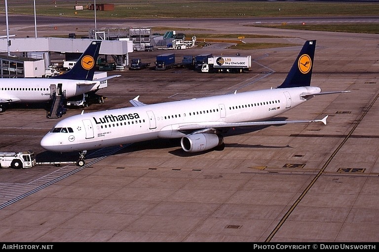 Aircraft Photo of D-AIRU | Airbus A321-131 | Lufthansa | AirHistory.net #76394