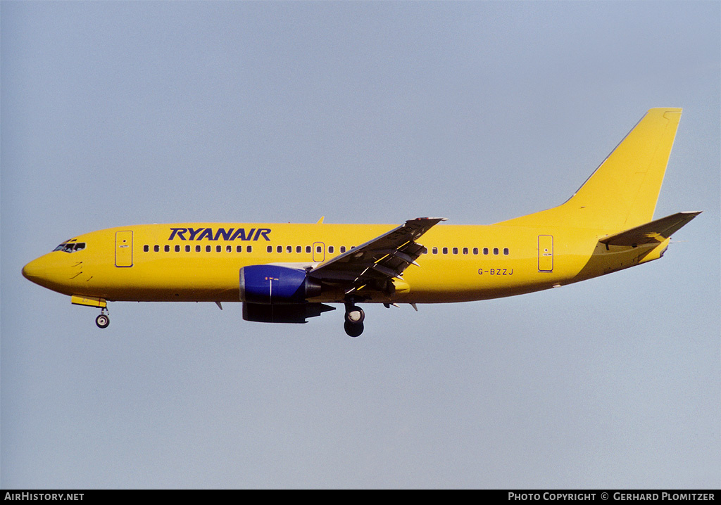 Aircraft Photo of G-BZZJ | Boeing 737-3Q8 | Ryanair | AirHistory.net #76455