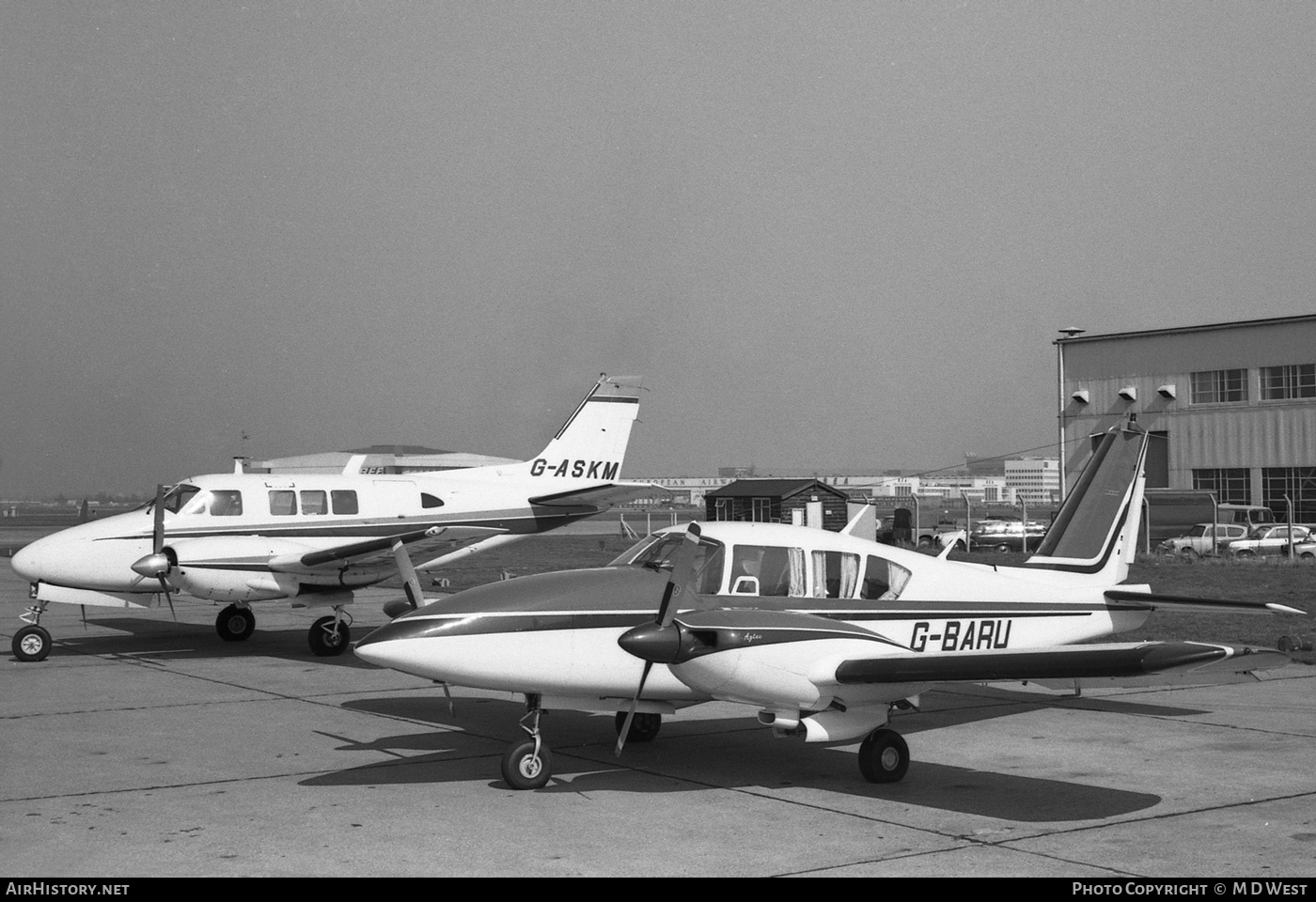 Aircraft Photo of G-BARU | Piper PA-23-250 Aztec E | AirHistory.net #76499