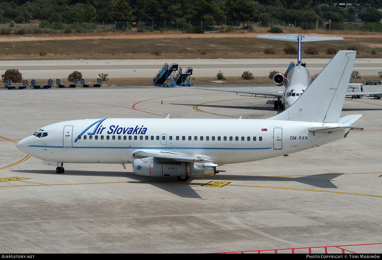 Aircraft Photo of OM-RAN | Boeing 737-230/Adv | Air Slovakia | AirHistory.net #76618